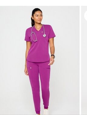 Fabletics High-Rise On-Call Scrub Jogger